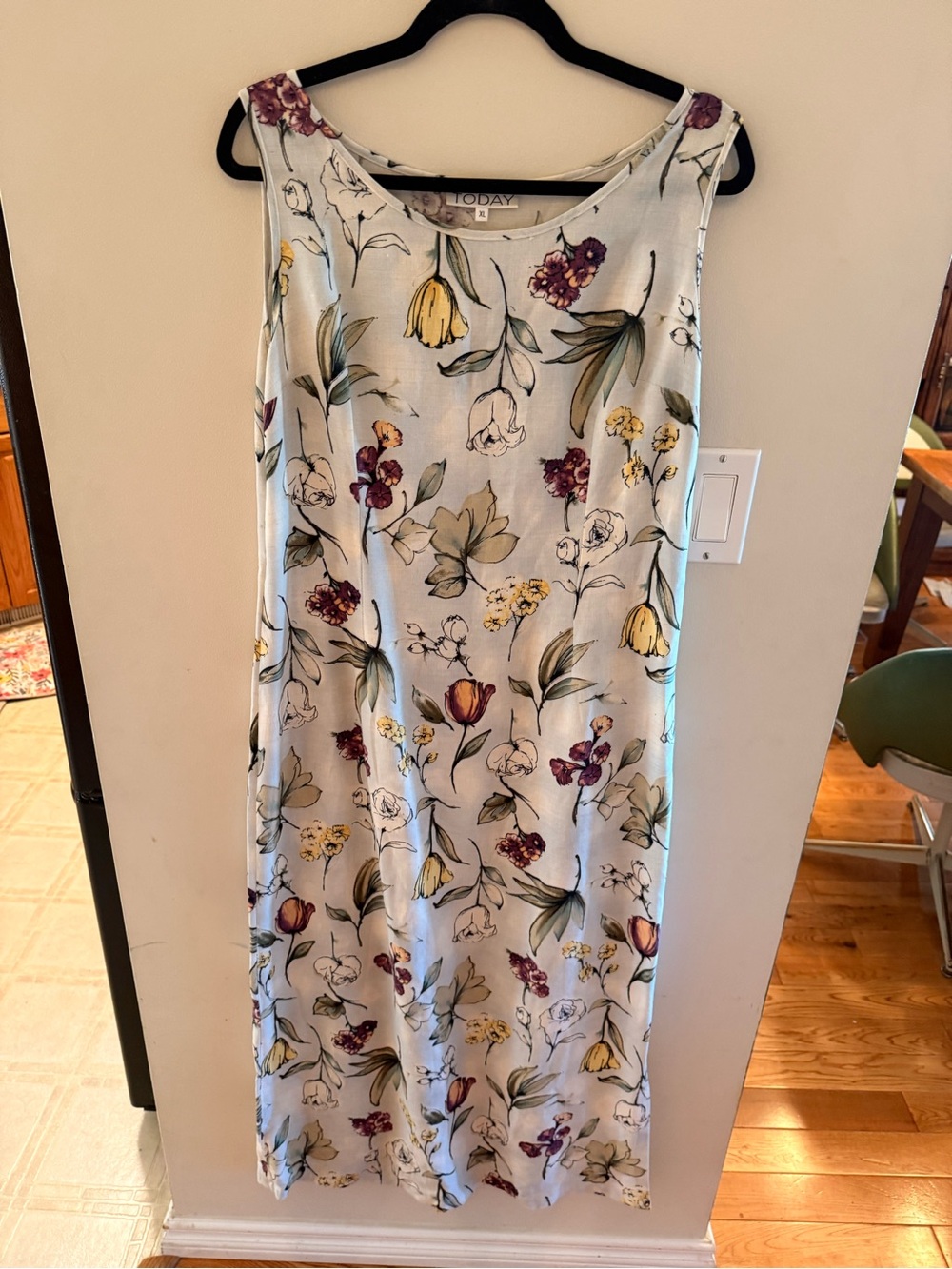 Vintage Floral Sleeveless Maxi Dress in Light Blue